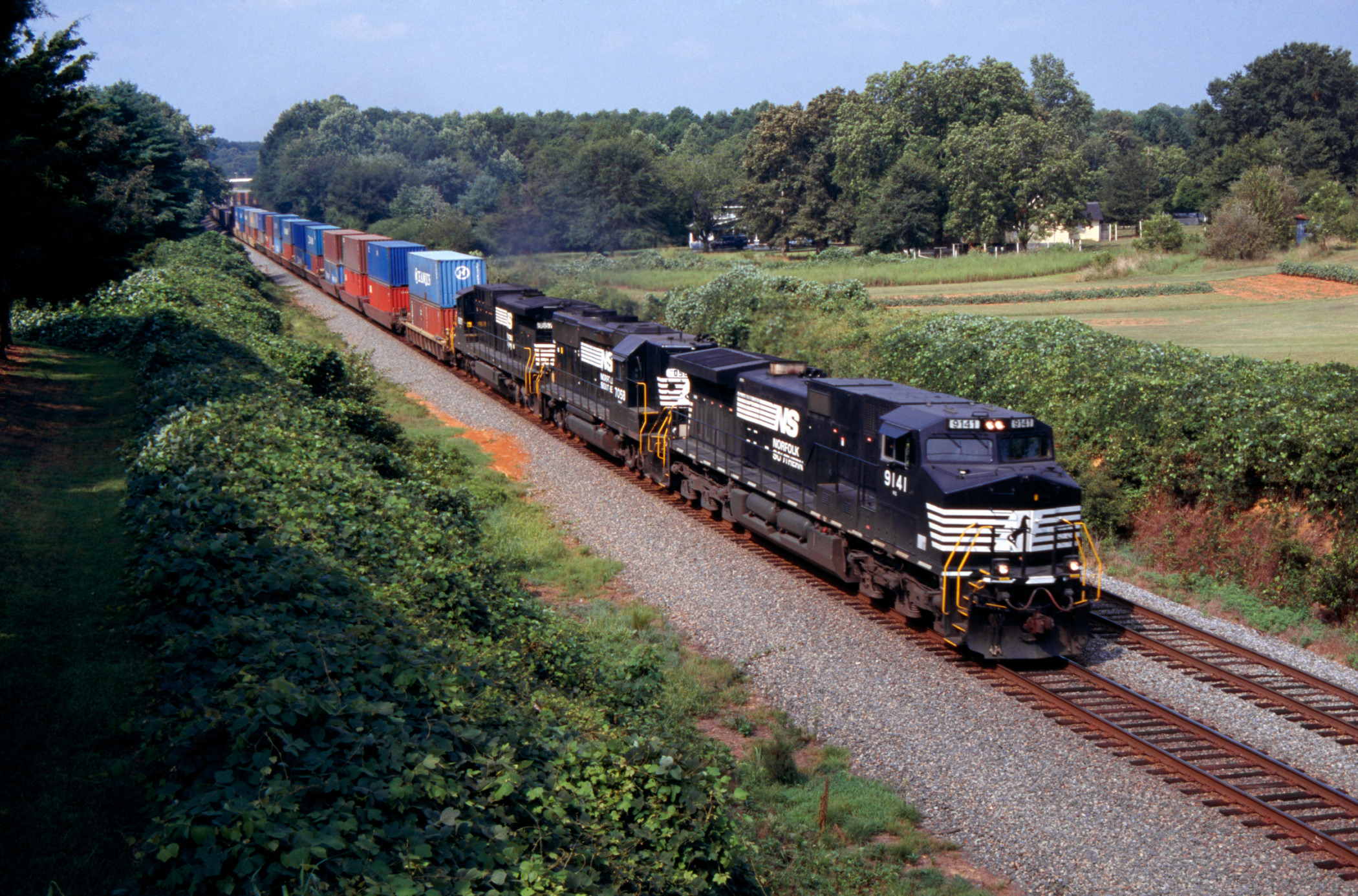 Media Contacts Norfolk Southern